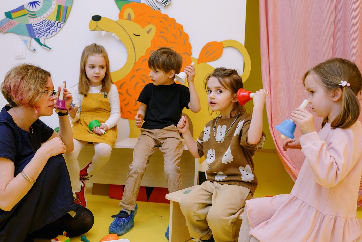 Day care classroom activity time