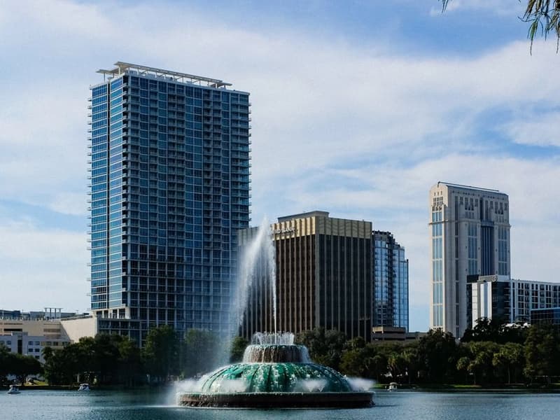 Lake Eola fountain and downtown Orlando towers